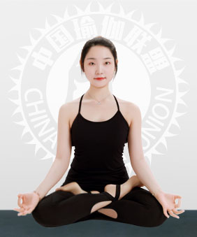 中国瑜伽联盟孕产理疗高级培训导师-佳佳老师